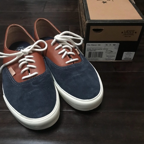 vans era blue brown